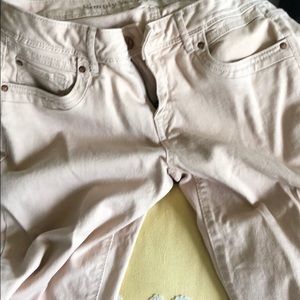 Light peach skinny ankle jean